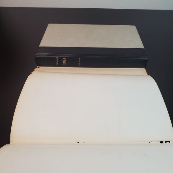 Coma A Novel Robin Cook 1977 Book Club Edition Hardcover DJ Little Brown BCE - Picture 10 of 16